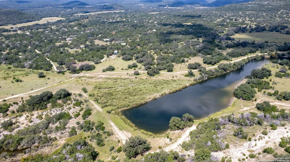 Photo of 565 Loop Rd.