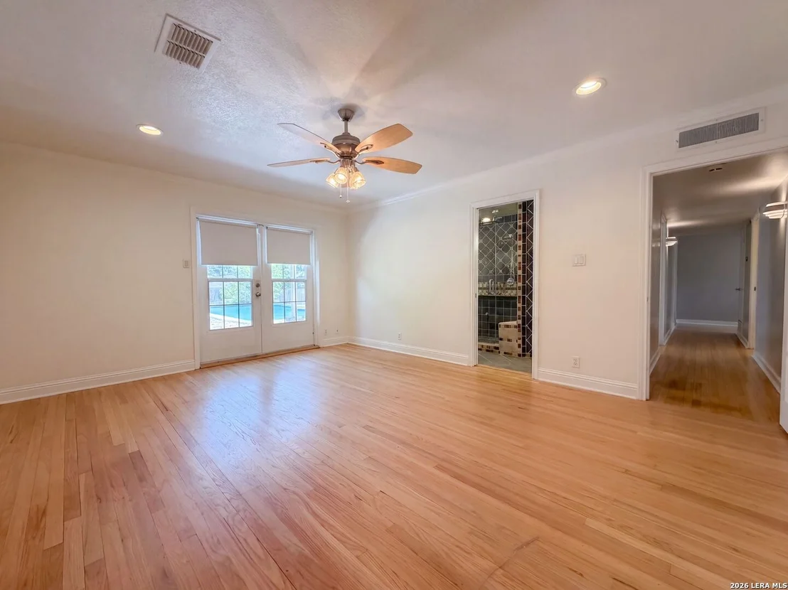 Photo of 106 BRIARCLIFF DR