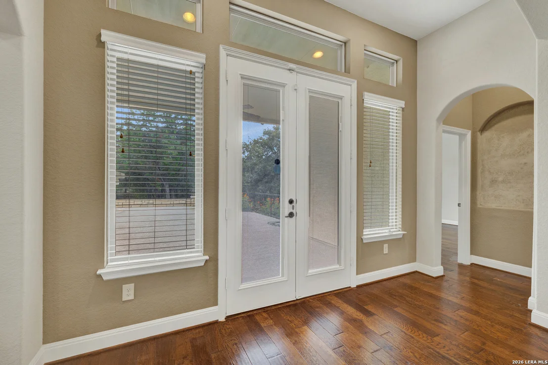 Photo of 8310 Garden Arbor