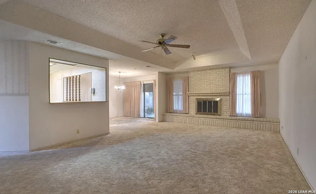 Photo of 206 High Oak