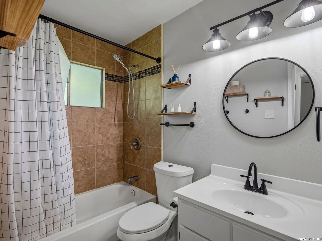Photo of 774 Clearview Drive