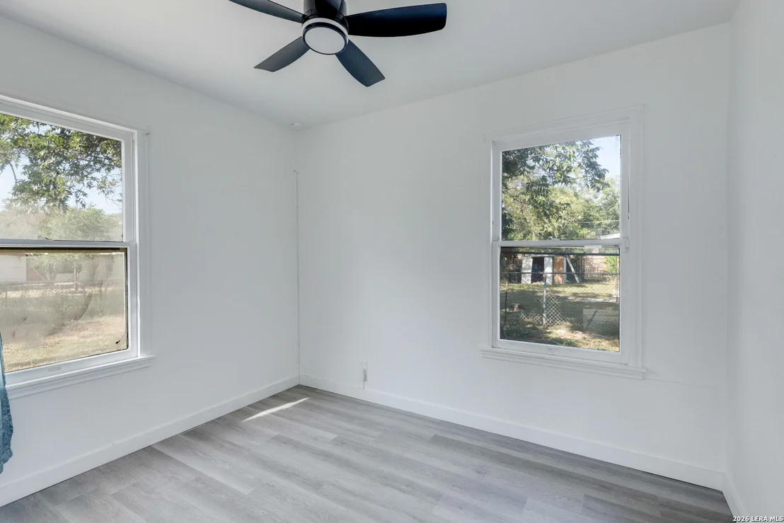 Photo of 358 ANTON DR