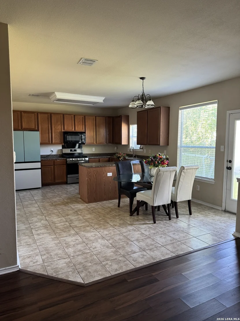 Photo of 12167 DAWSON CIR