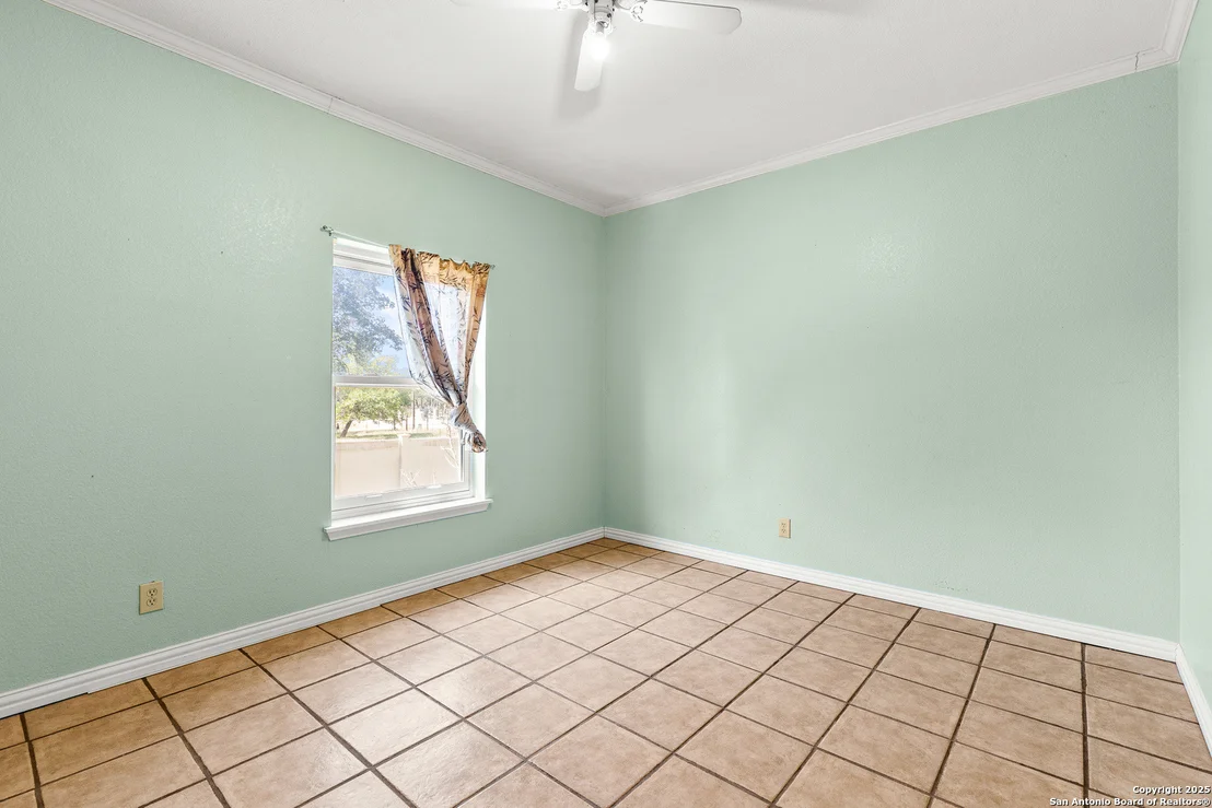 Photo of 819 Evening Shade