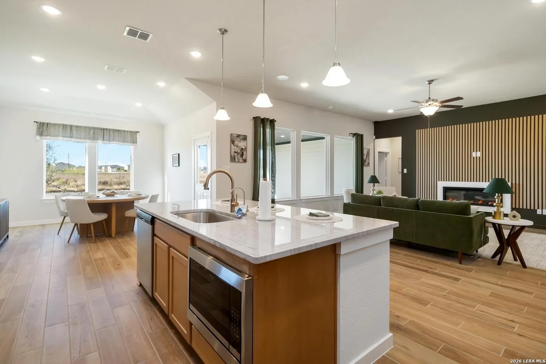 Photo of 21140 Prairie Rose