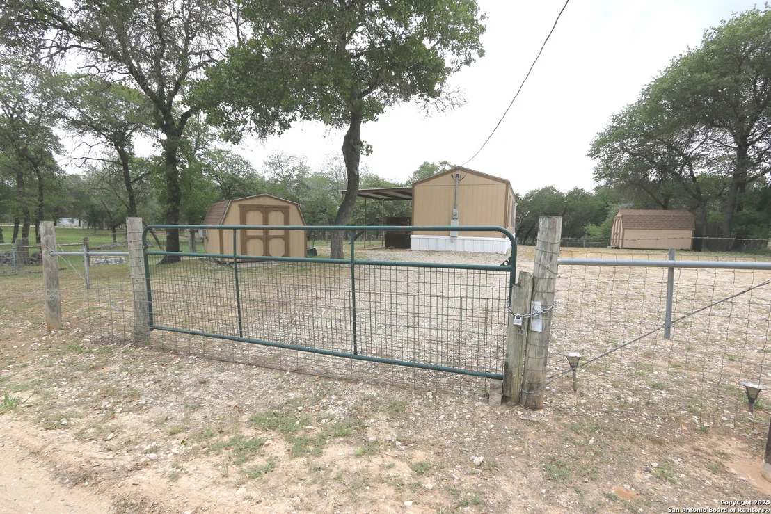 Photo of 337 Lost Spring Dr
