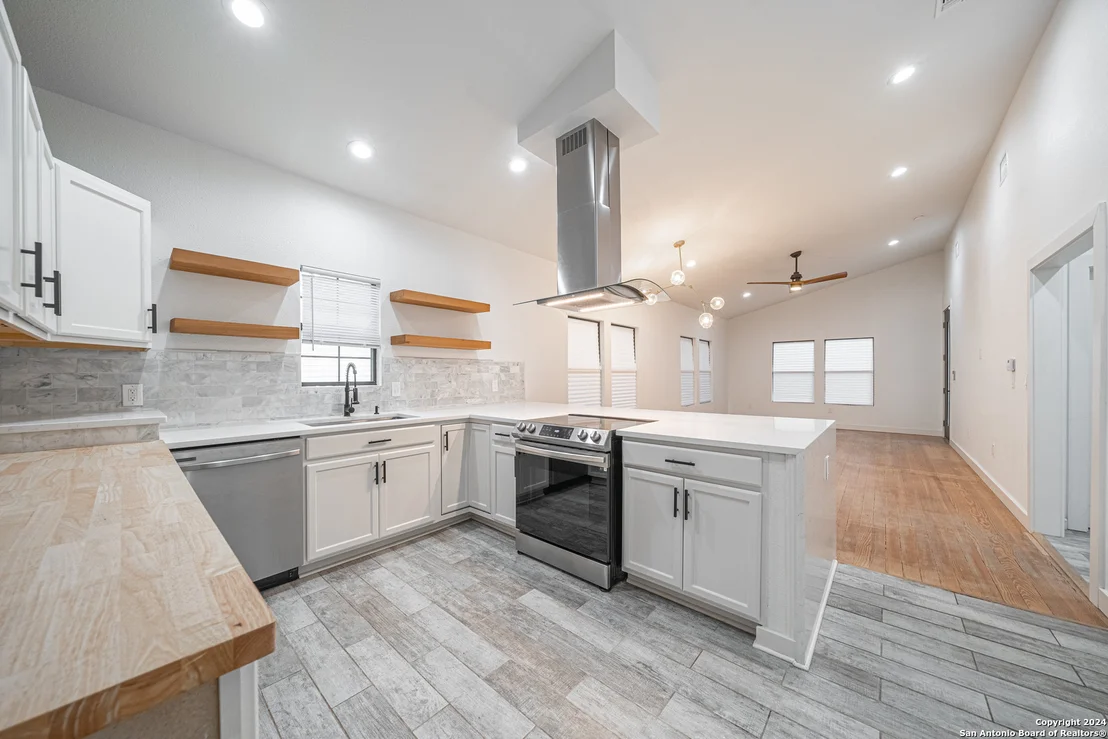 Photo of 216 BELMONT