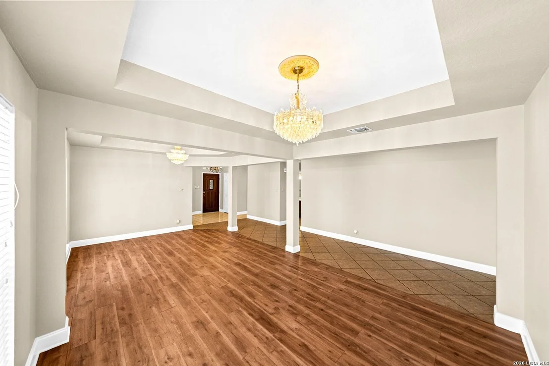 Photo of 4011 LEGEND RANCH DR