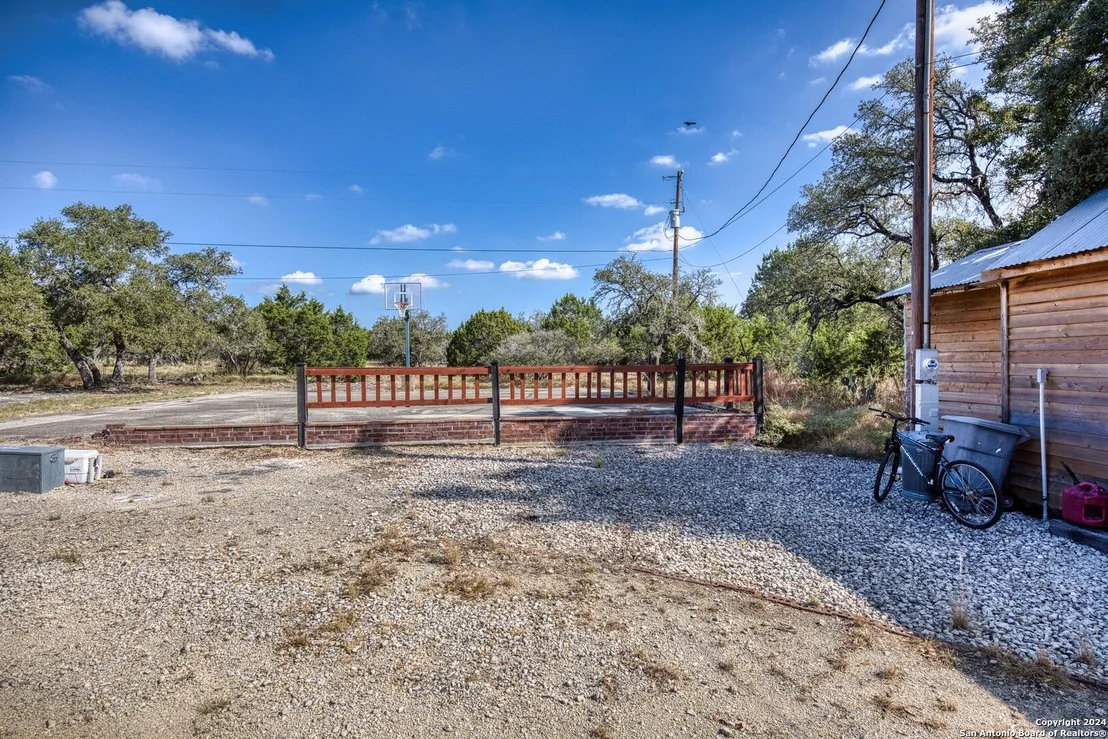 Photo of 3100 ROLLING OAKS DR