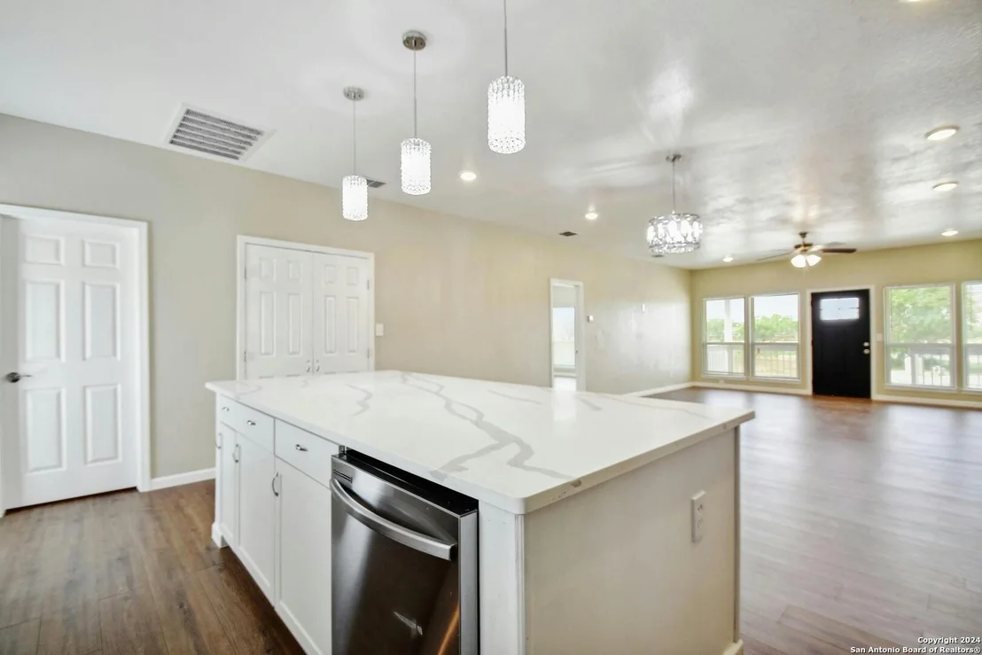 Photo of 250 county road 2646