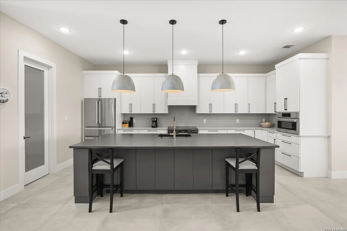 Photo of 330 PRESTON TRL