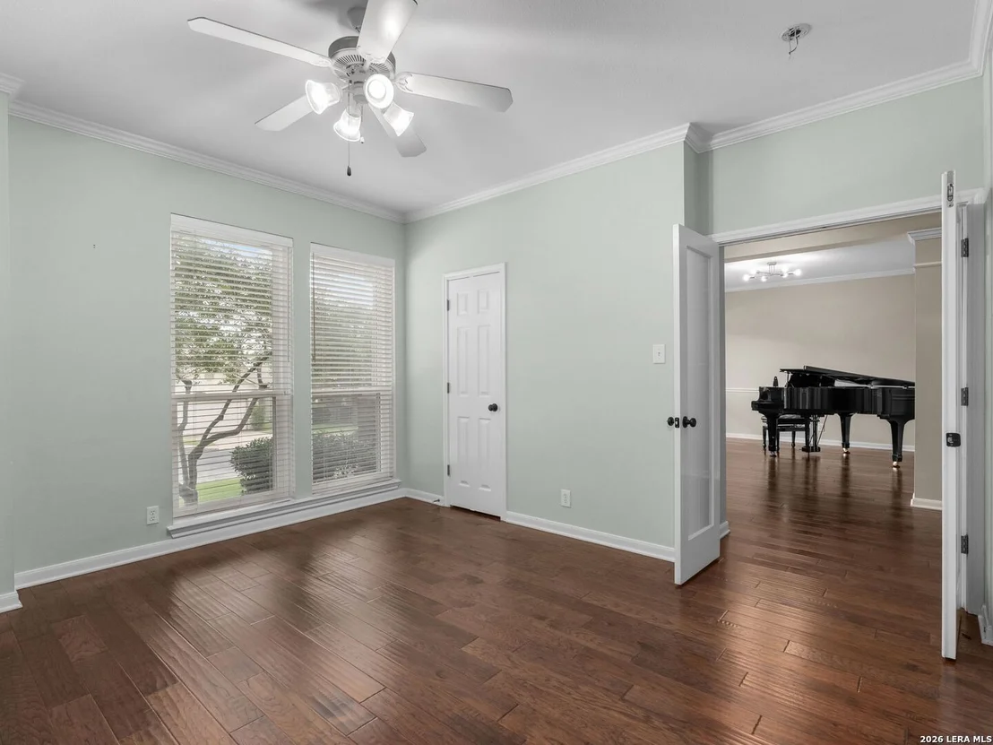 Photo of 2615 Rogers Bluff