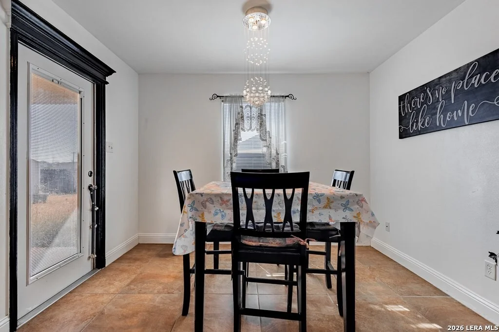 Photo of 2779 Stone Hedge