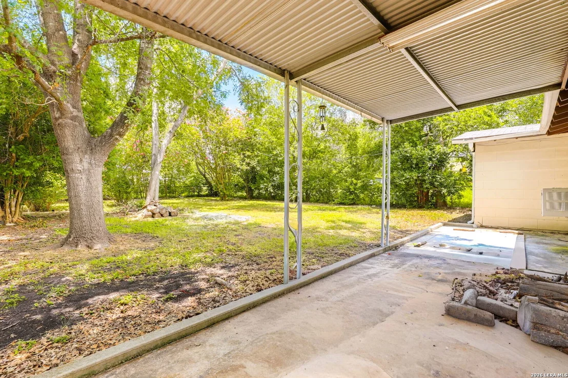 Photo of 115 LOY DR