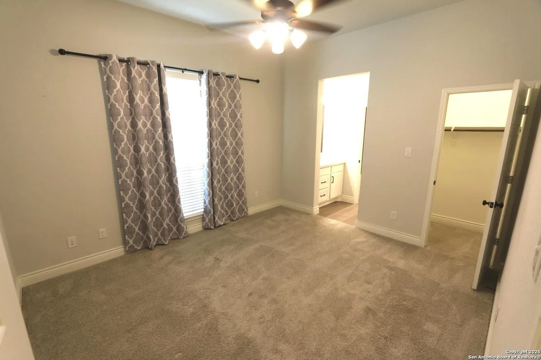 Photo of 2965 GROVE WAY