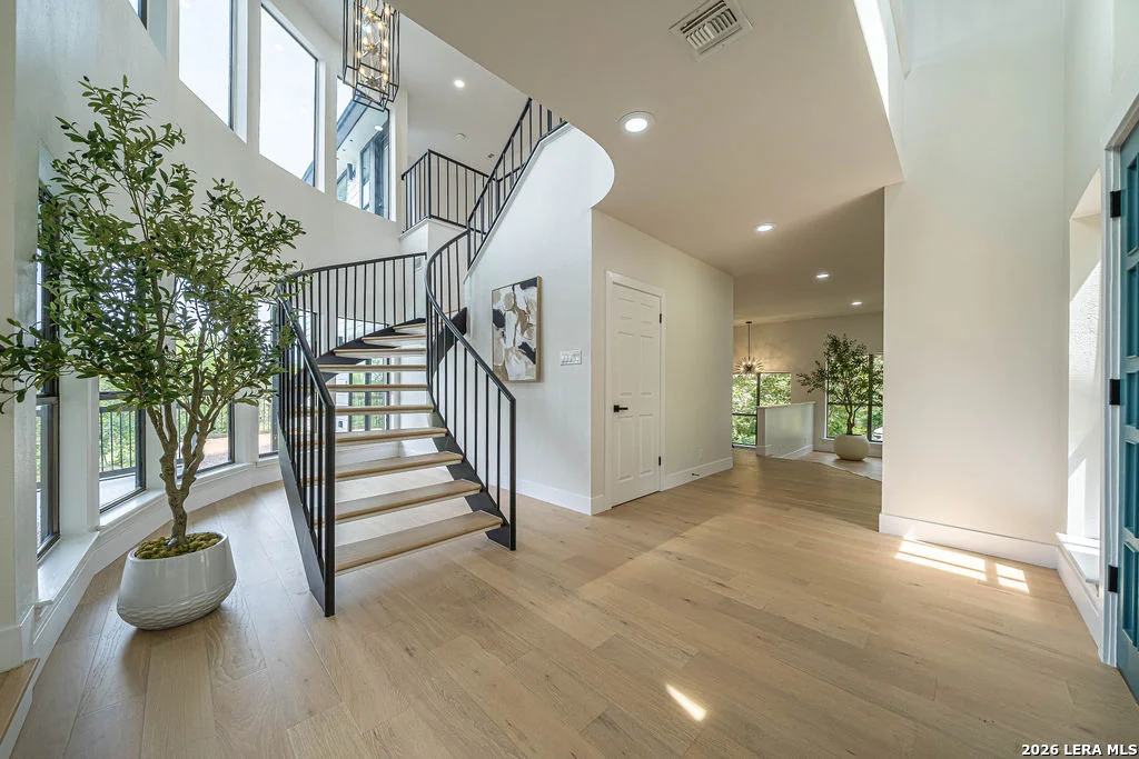 Photo of 206 Bluff Hollow
