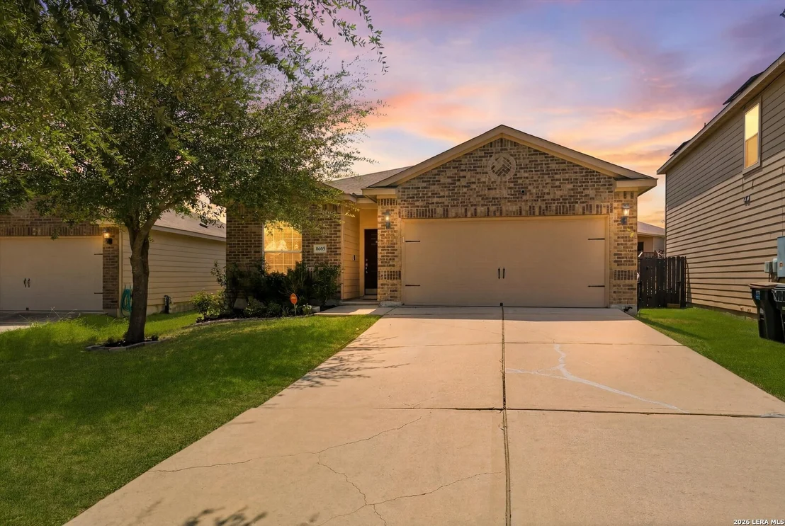 Photo of 6643 Luckey Pine