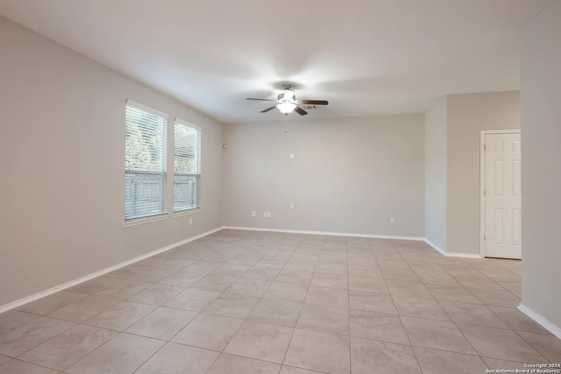 Photo of 8102 ASSUMPTION DR