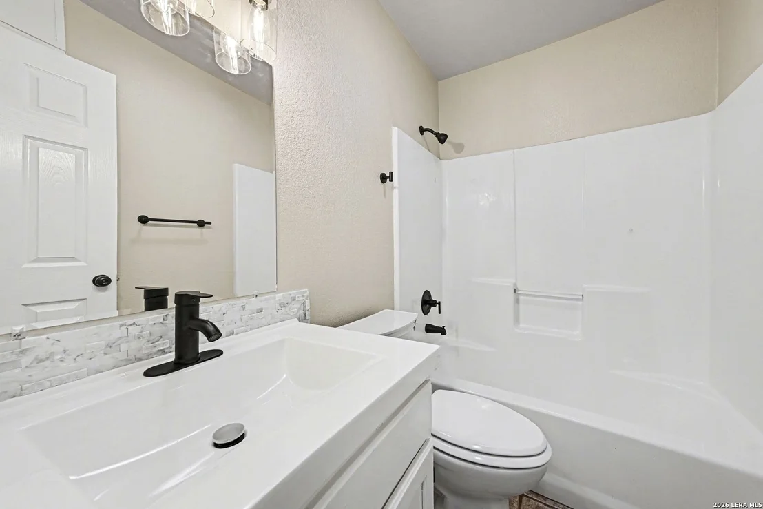 Photo of 1114 Iris Crescent
