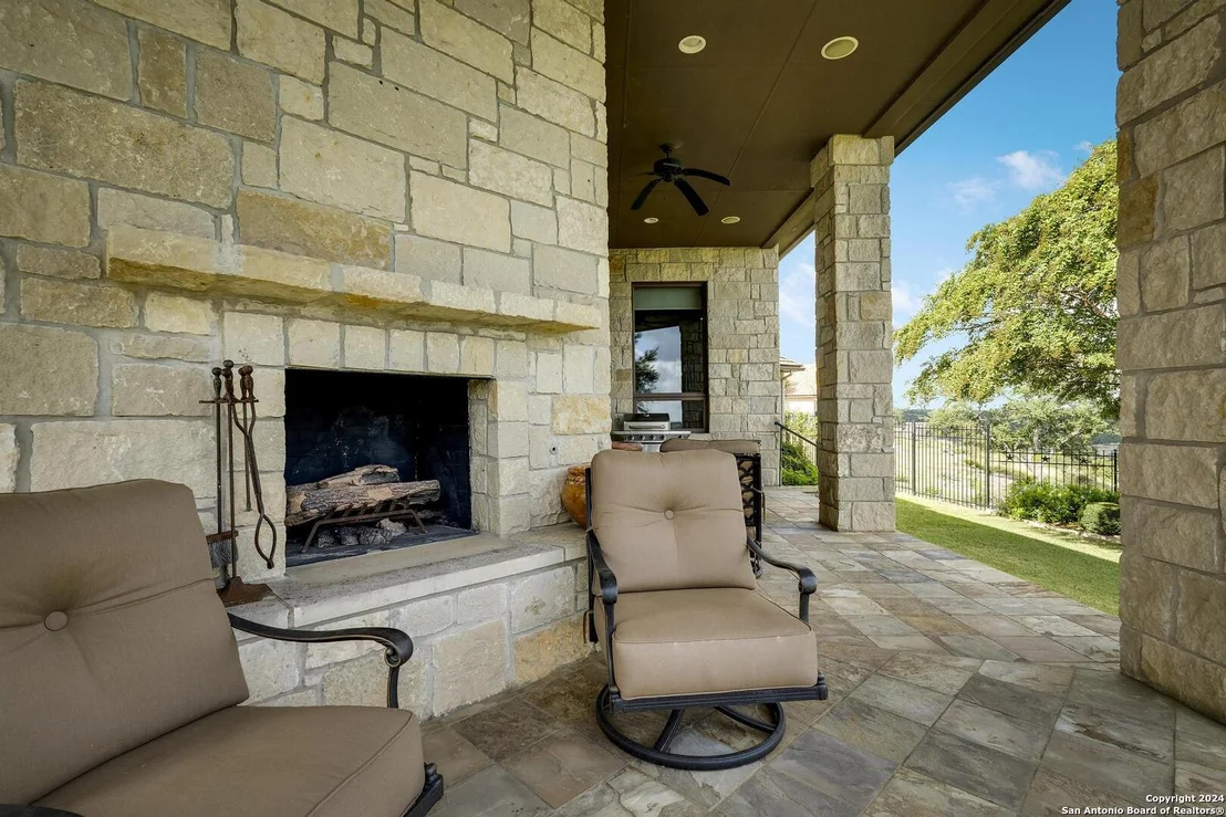 Photo of 442 PARADISE PT