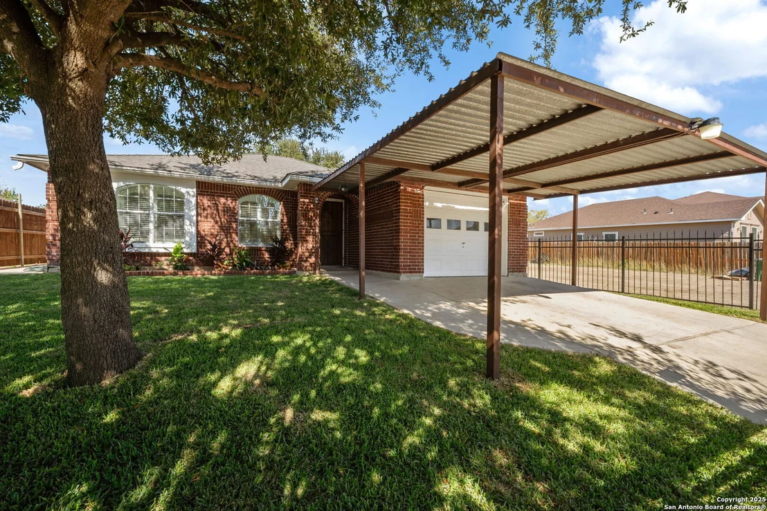 Photo of 3343 Reforma Dr.