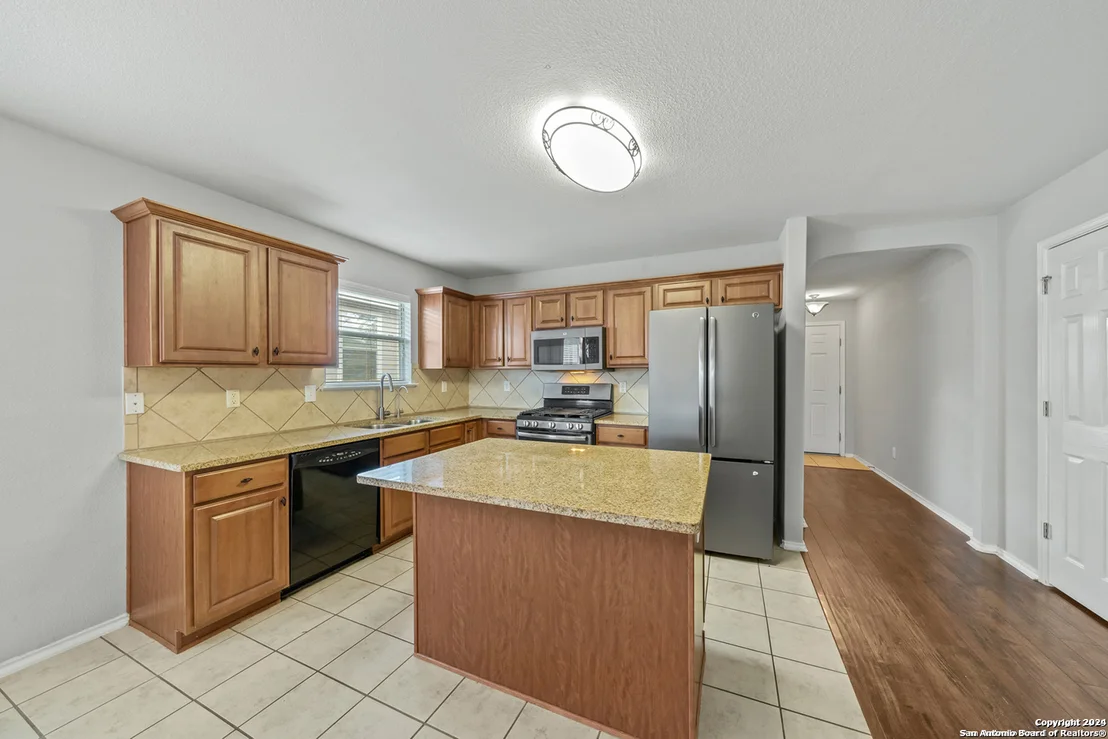 Photo of 266 PERCH MANOR