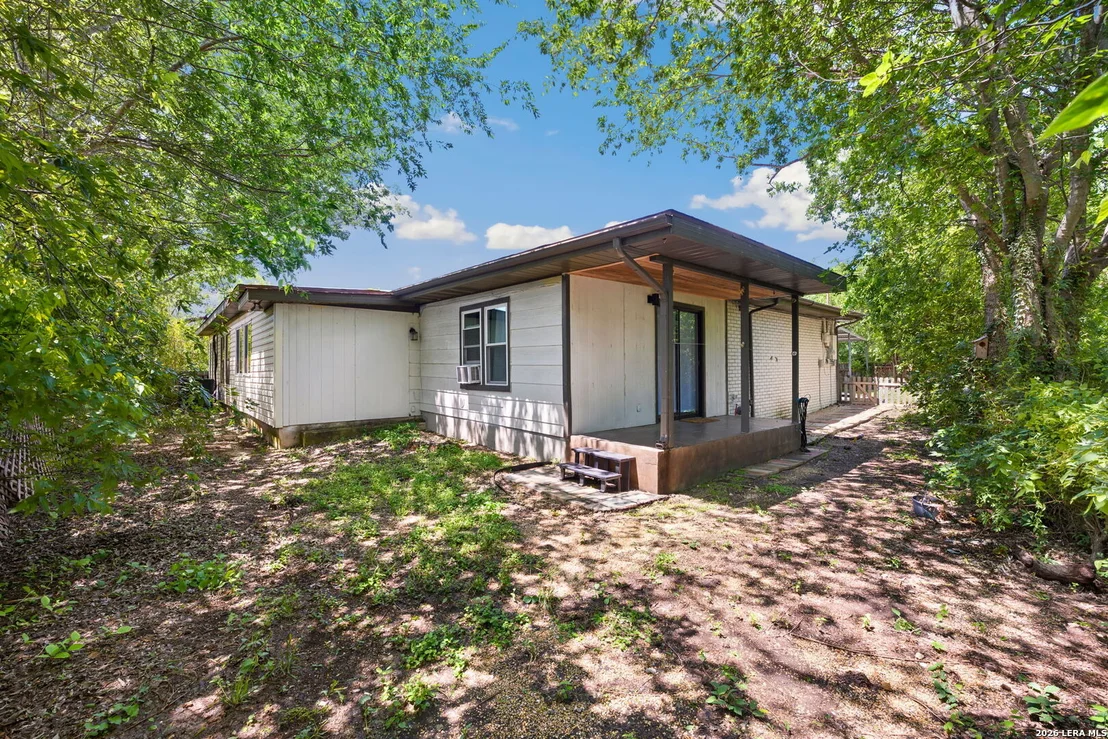 Photo of 503 Olney Dr