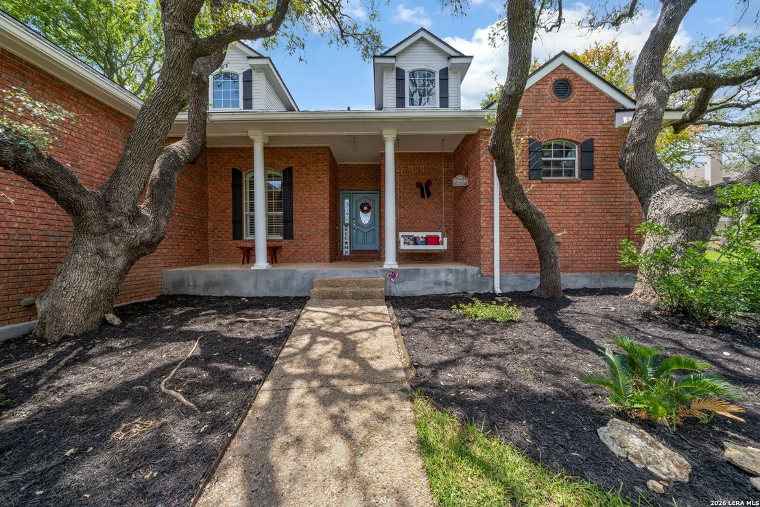 Photo of 29607 FAIRWAY BLUFF DR