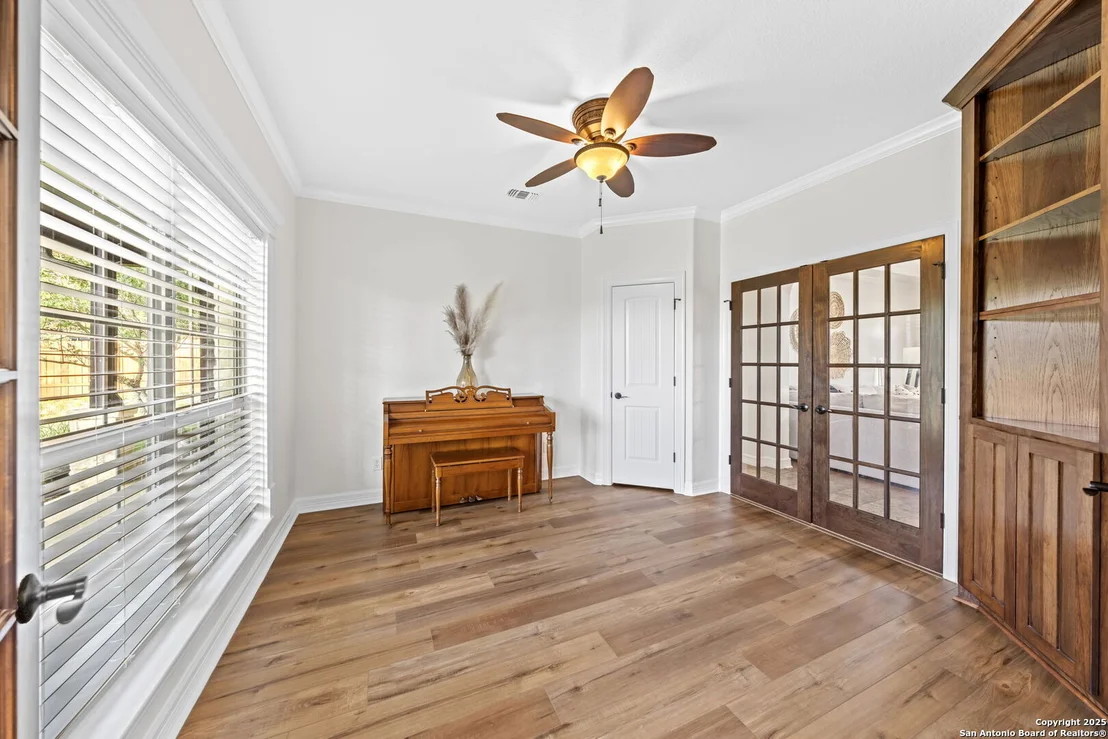 Photo of 154 Lake View Dr