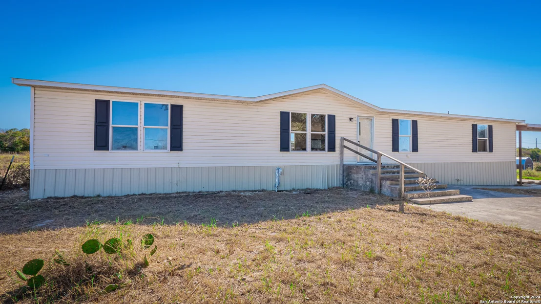Photo of 112 Rolling Hills Dr