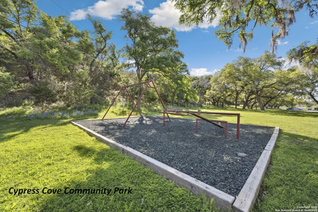 Photo of 5546 Tanglewood