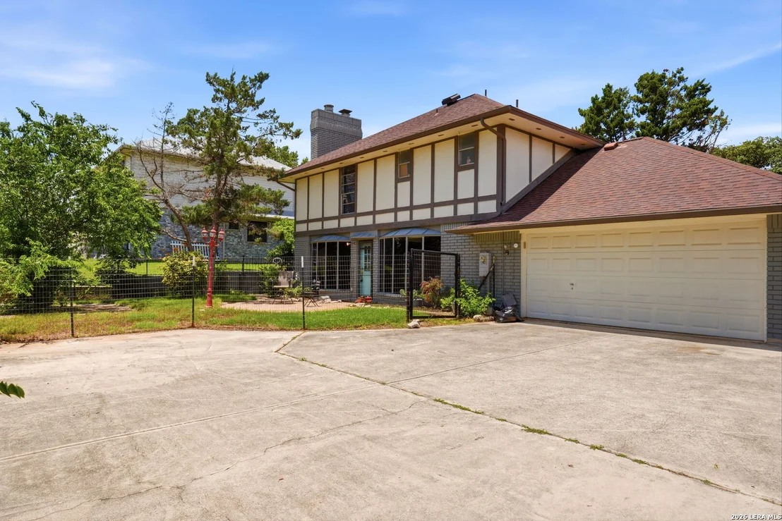 Photo of 3418 Wimbledon Dr.