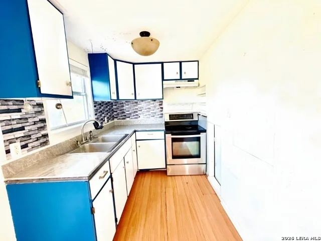 Photo of 541 WADE ST