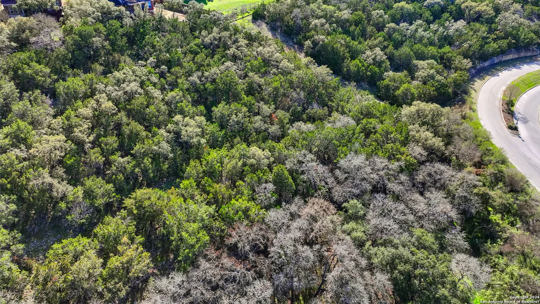 Photo of 602 WINDING RAVINE