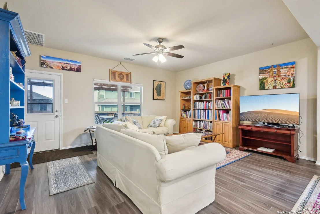 Photo of 513 Chelson Hunt