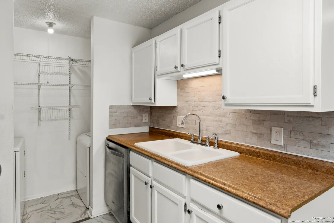 Photo of 6248 Valley Queen