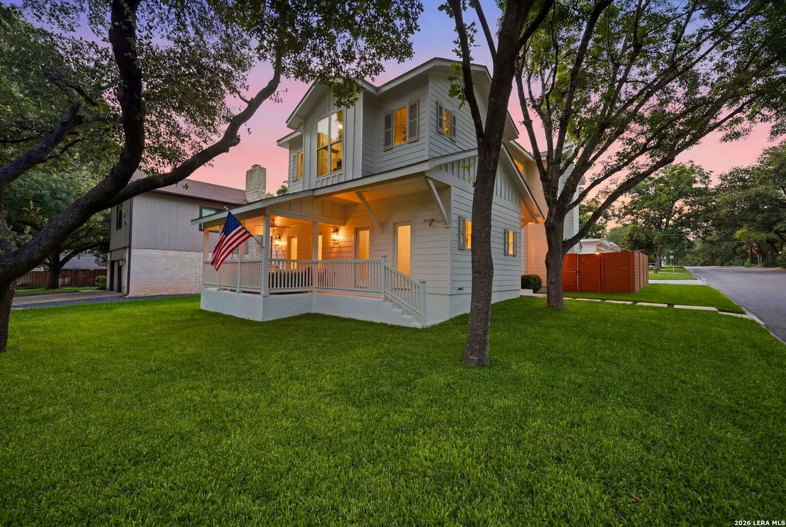 Photo of 301 OGDEN LN