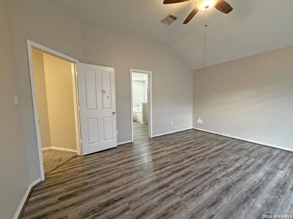 Photo of 8423 Copperbluff