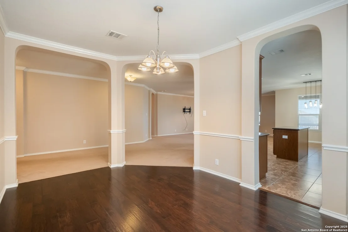 Photo of 11507 Cardinal Sky
