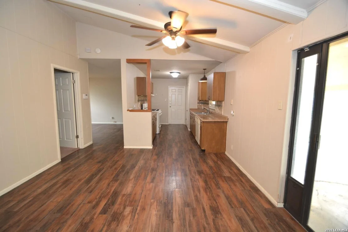 Photo of 823 Highgate