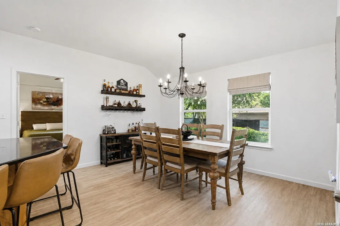 Photo of 516 THOREAU TRL