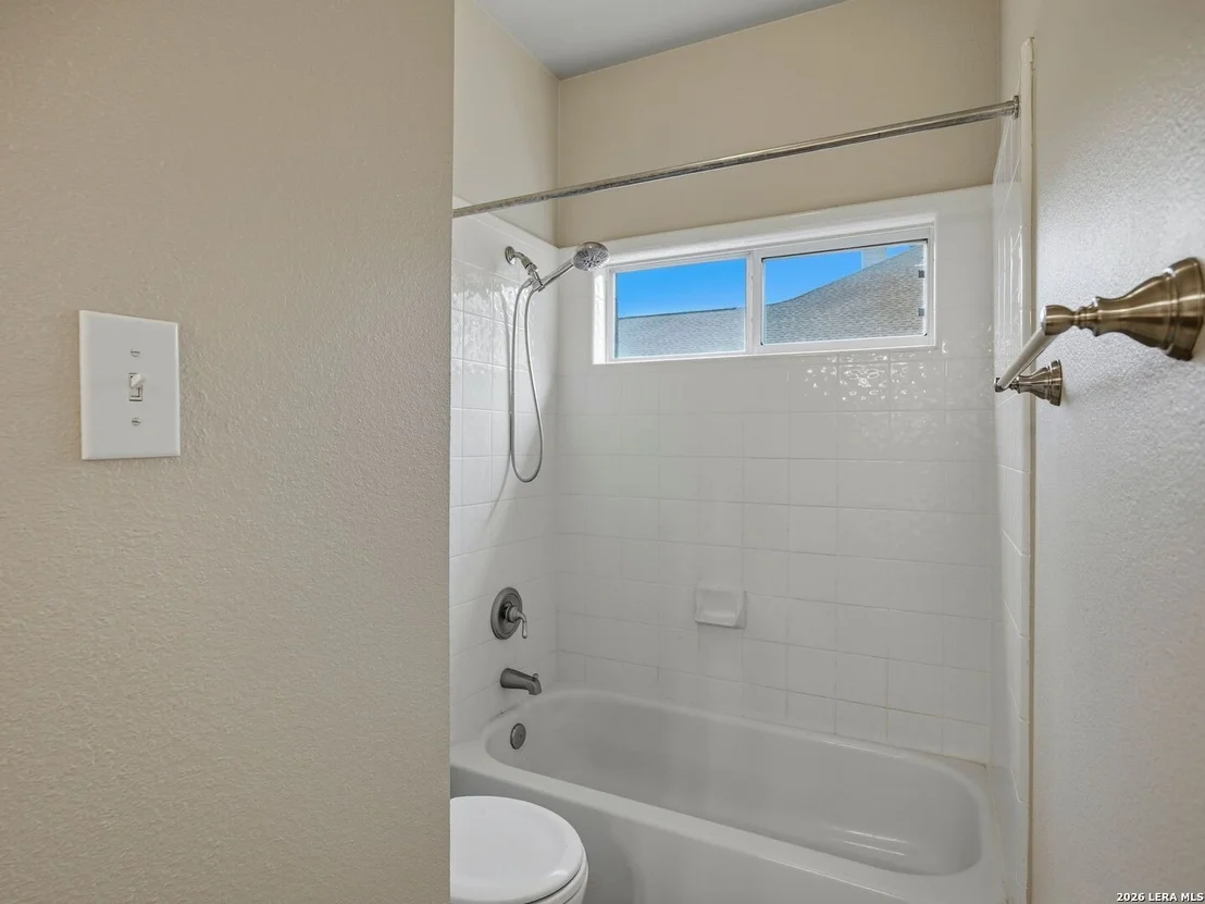 Photo of 9406 Potters Point