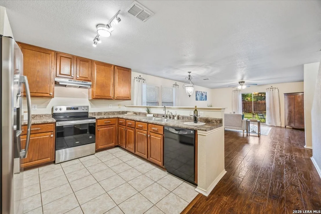 Photo of 26603 Redstone Hill