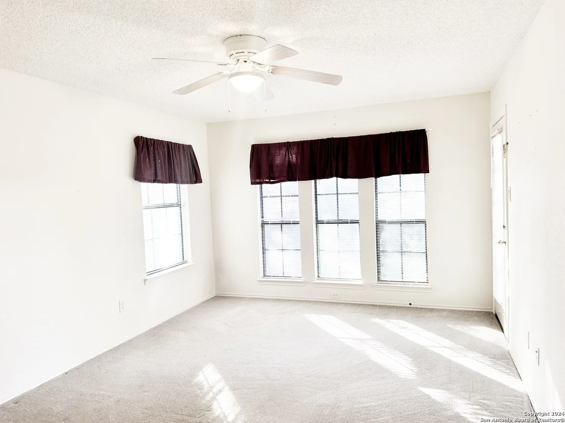 Photo of 223 BUNKER HL
