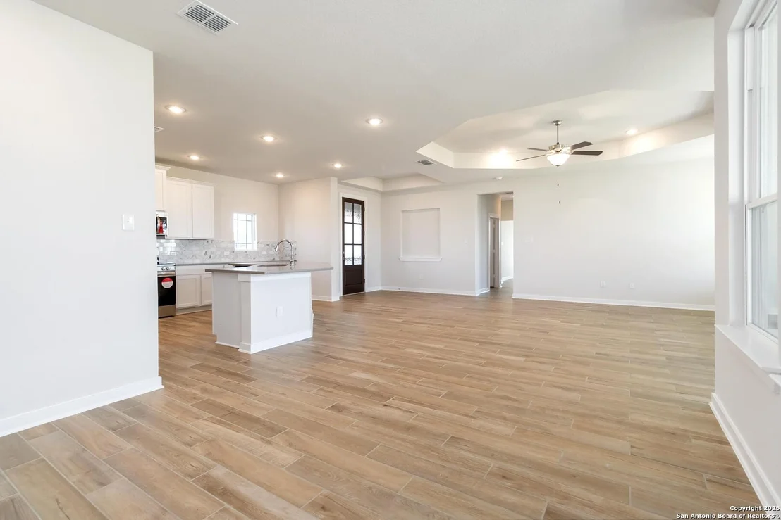 Photo of 541 Alta Vista Drive
