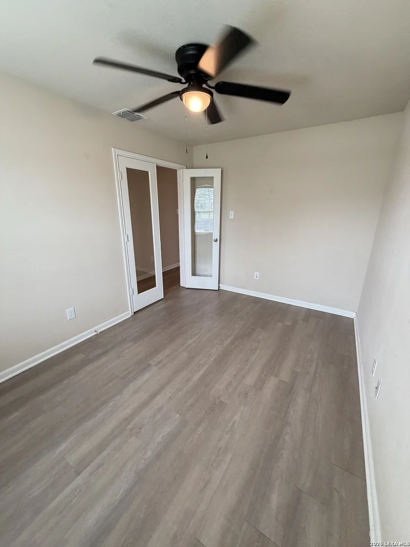 Photo of 810 Retama
