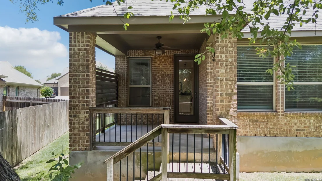 Photo of 121 Cimarron Crk