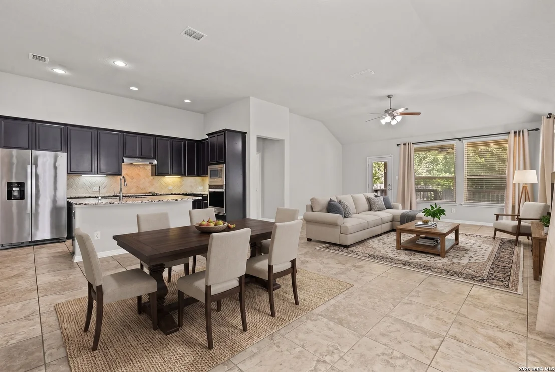 Photo of 108 WINDSOR DR
