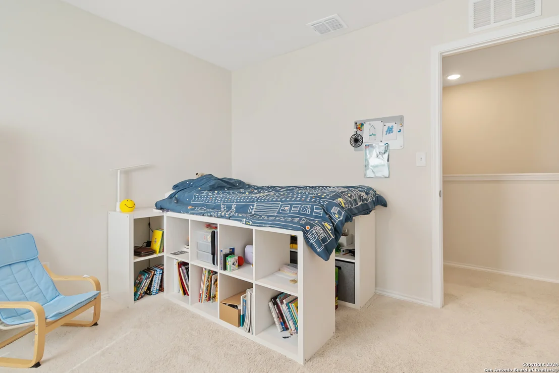 Photo of 13123 SENDERO ROBLE