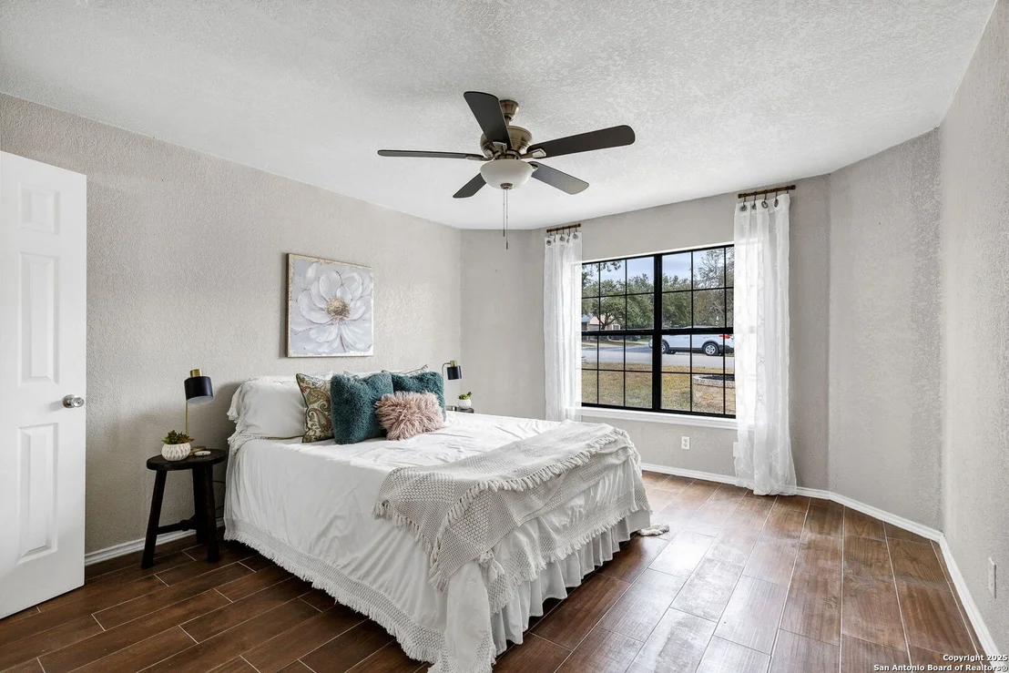 Photo of 13143 Feather Ridge